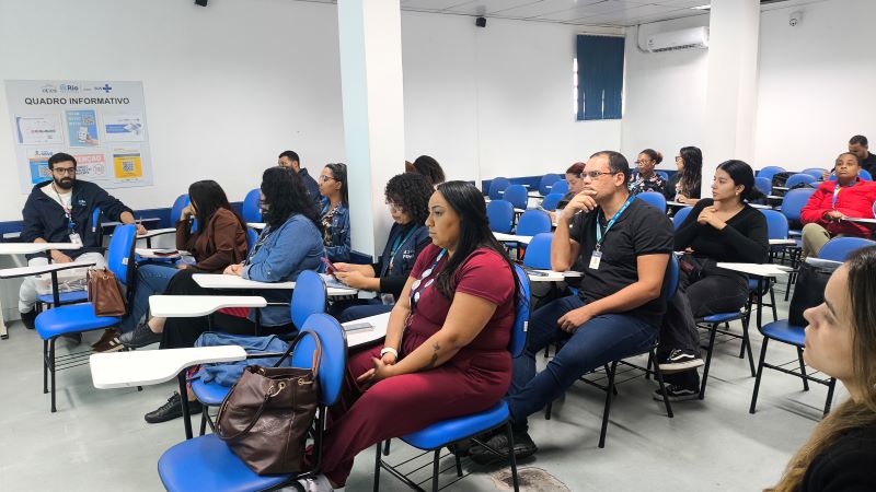 Treinamento de inserção, revisão e remoção de DIU