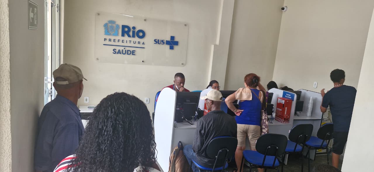 Vacinação contra Meningite no CMS Alberto Borgerth